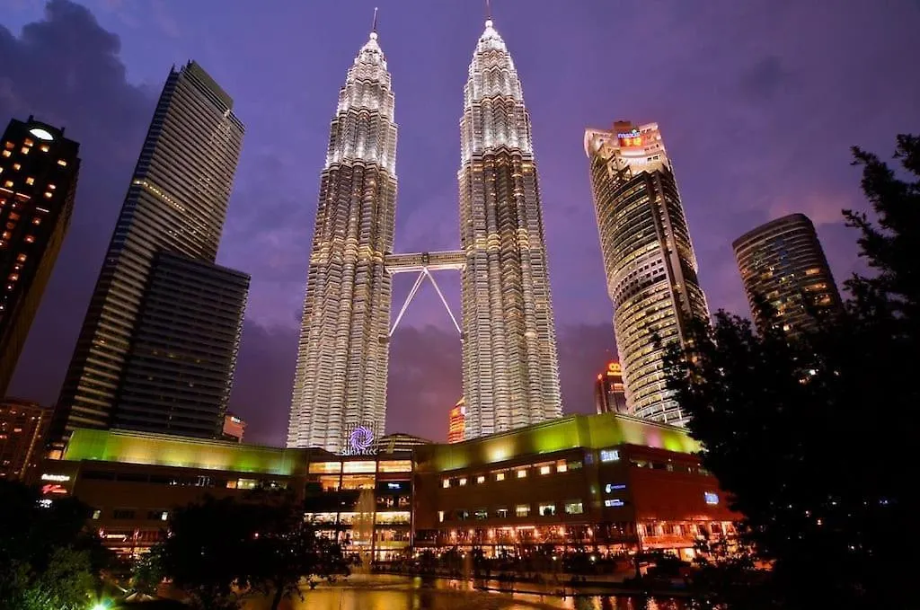 Cozy 4Br Apt Free Parking Near Lalaport Klcc Kuala Lumpur Apartment
