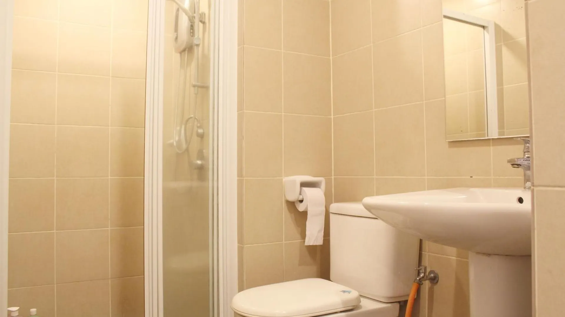 Apartment Cozy 4Br Apt Free Parking Near Lalaport Klcc Kuala Lumpur Malaysia